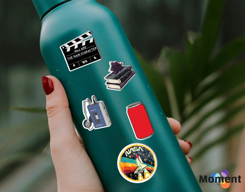 28Pcs Vintage Vinyl Stickers - Waterproof and Residue-Free for Laptops, Journals, Scrapbooks, Water Bottles, Guitars, and More, self-adhesive, 21 cm